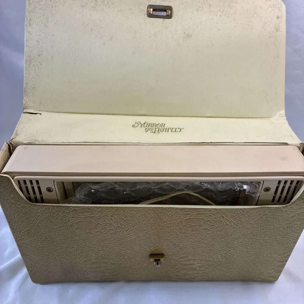 VTG 1970s Mirror Go Lightly Magnifying Lighted Makeup Mirror & Travel Case WORKS